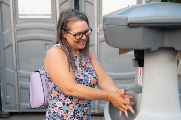 Best Porta potty rental near me  in New Cordell, OK